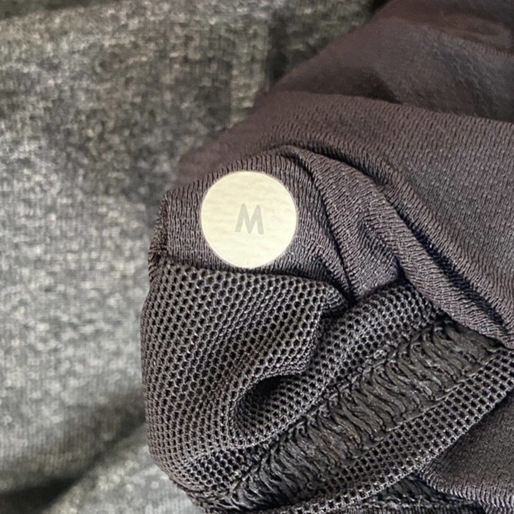 Lululemon Men’s Gray Drawstring Unlined Shorts‎ Size Medium - Picture 5 of 7